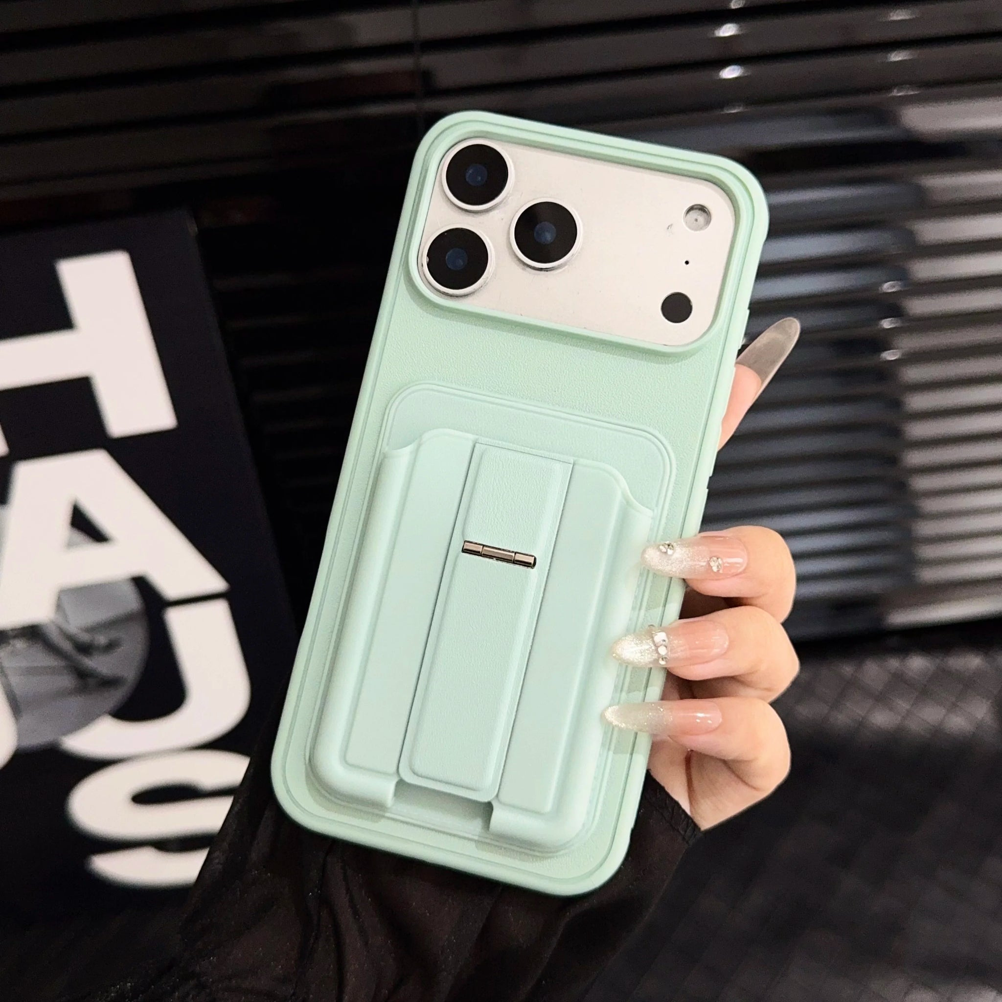 Luxury YC1 Credit Card Slots with Rotating Holder Phone Case for iPhone 17 Air 16 15 14 Plus 13 Pro Max Shockproof Bumper Cover
