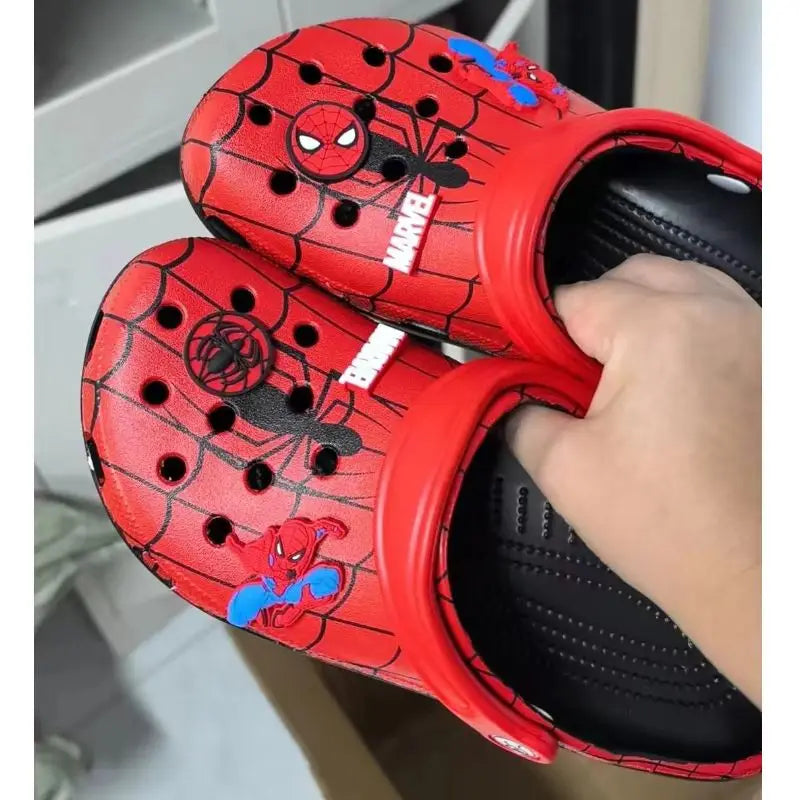 Marvel Summer New Adult Spiderman Hole Shoes Cute Breathable Indoor Outdoor Beach Cartoon Anti-Slip Sandals Slippers Gifts