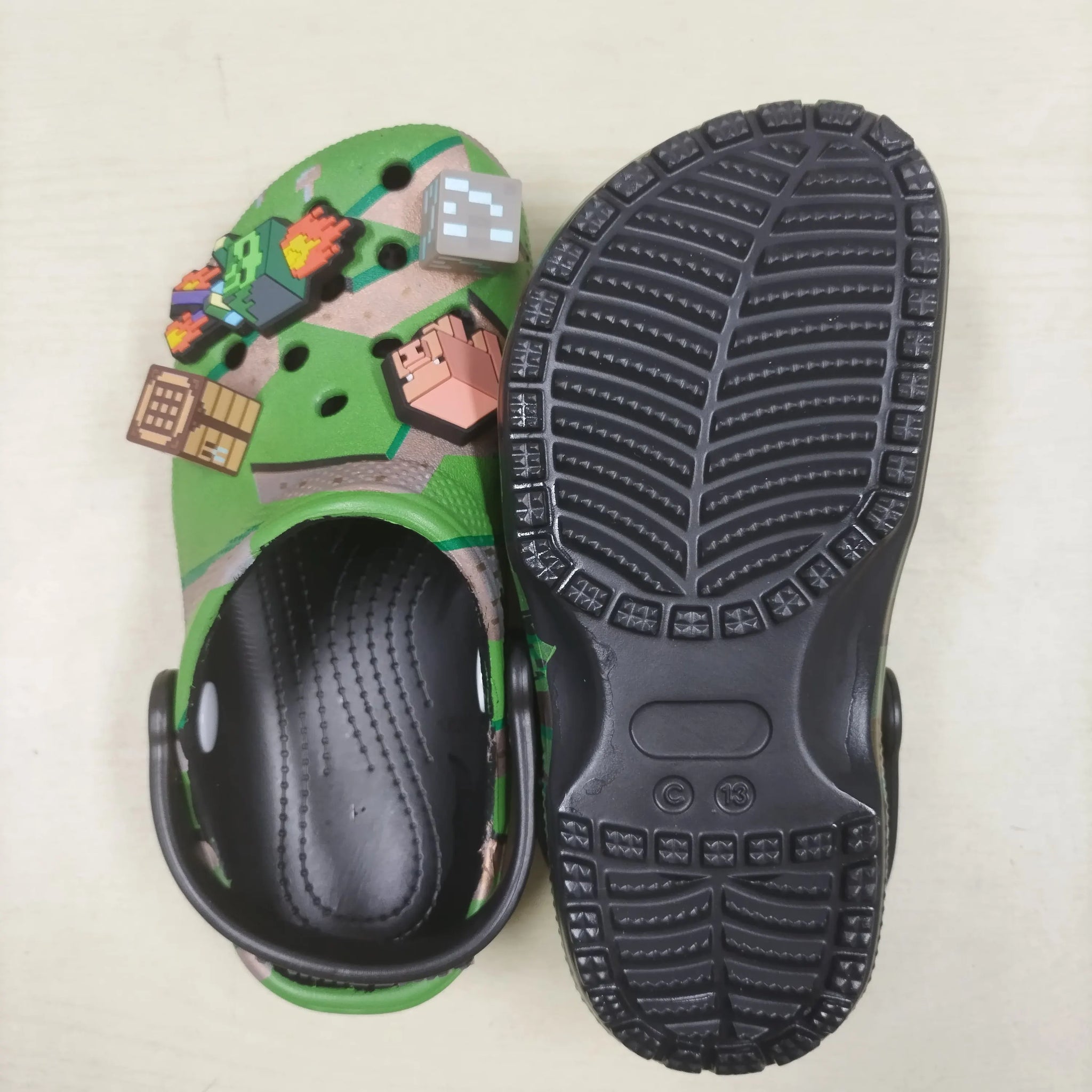 New Hot Cartoon Summer Slippers For Boys Character Cute Children'S Style Slippers Non-Slip Soft Soled Sandals Gift Toys